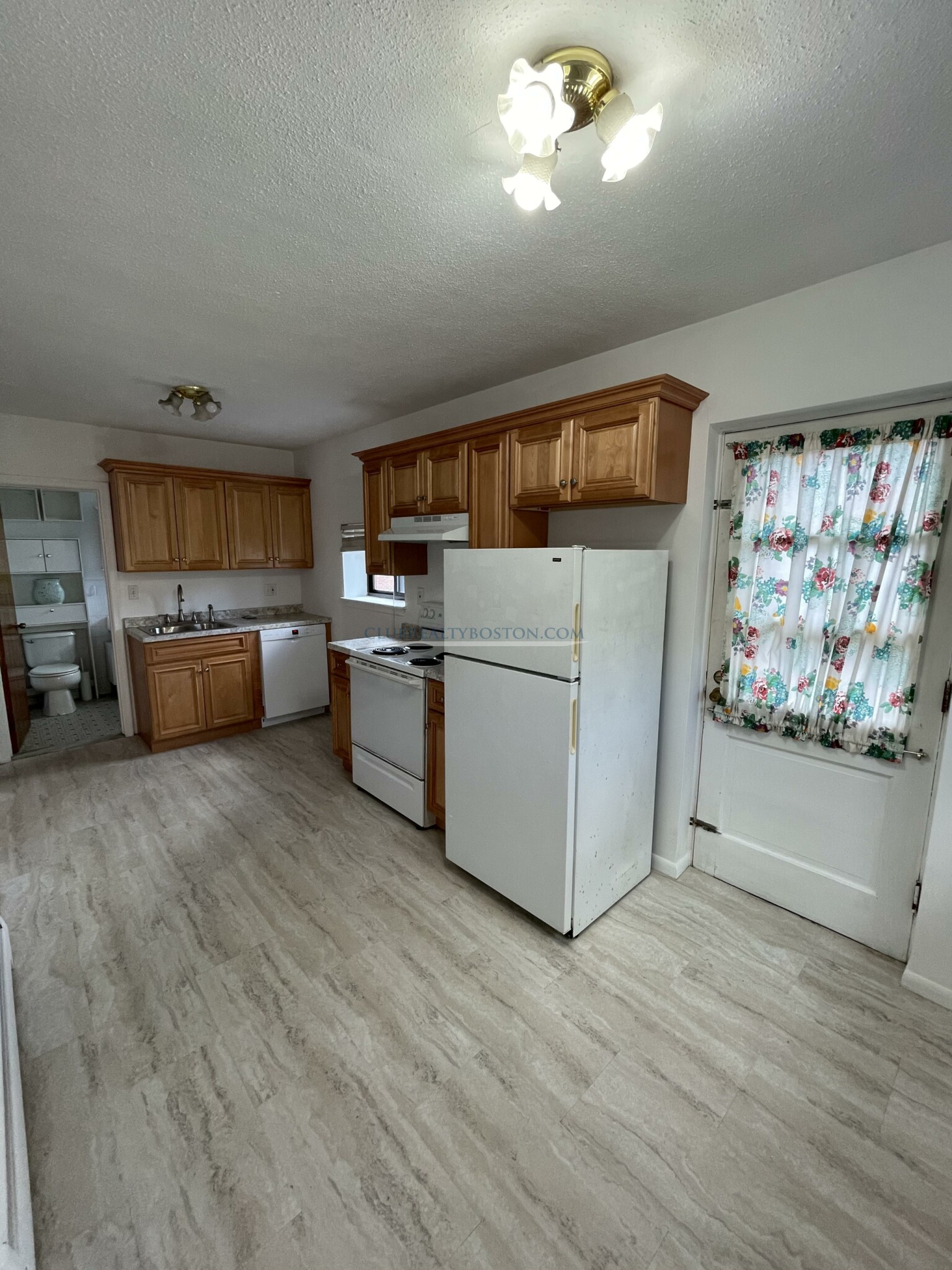 260 Grove St, Brighton