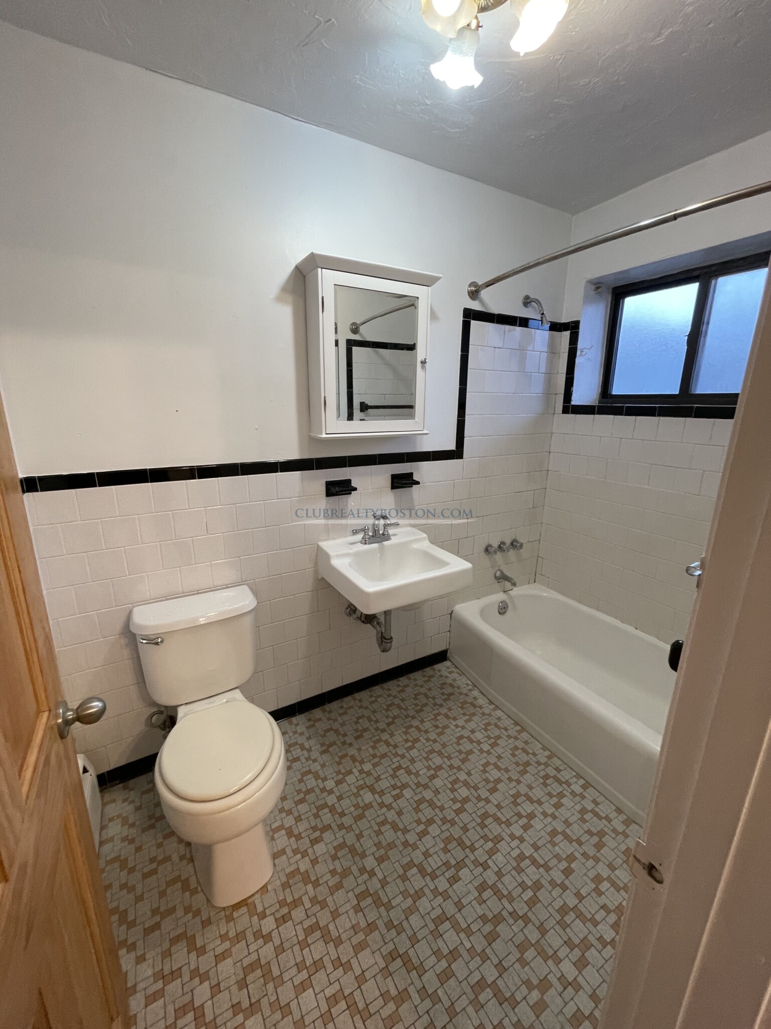 260 Grove St, Brighton