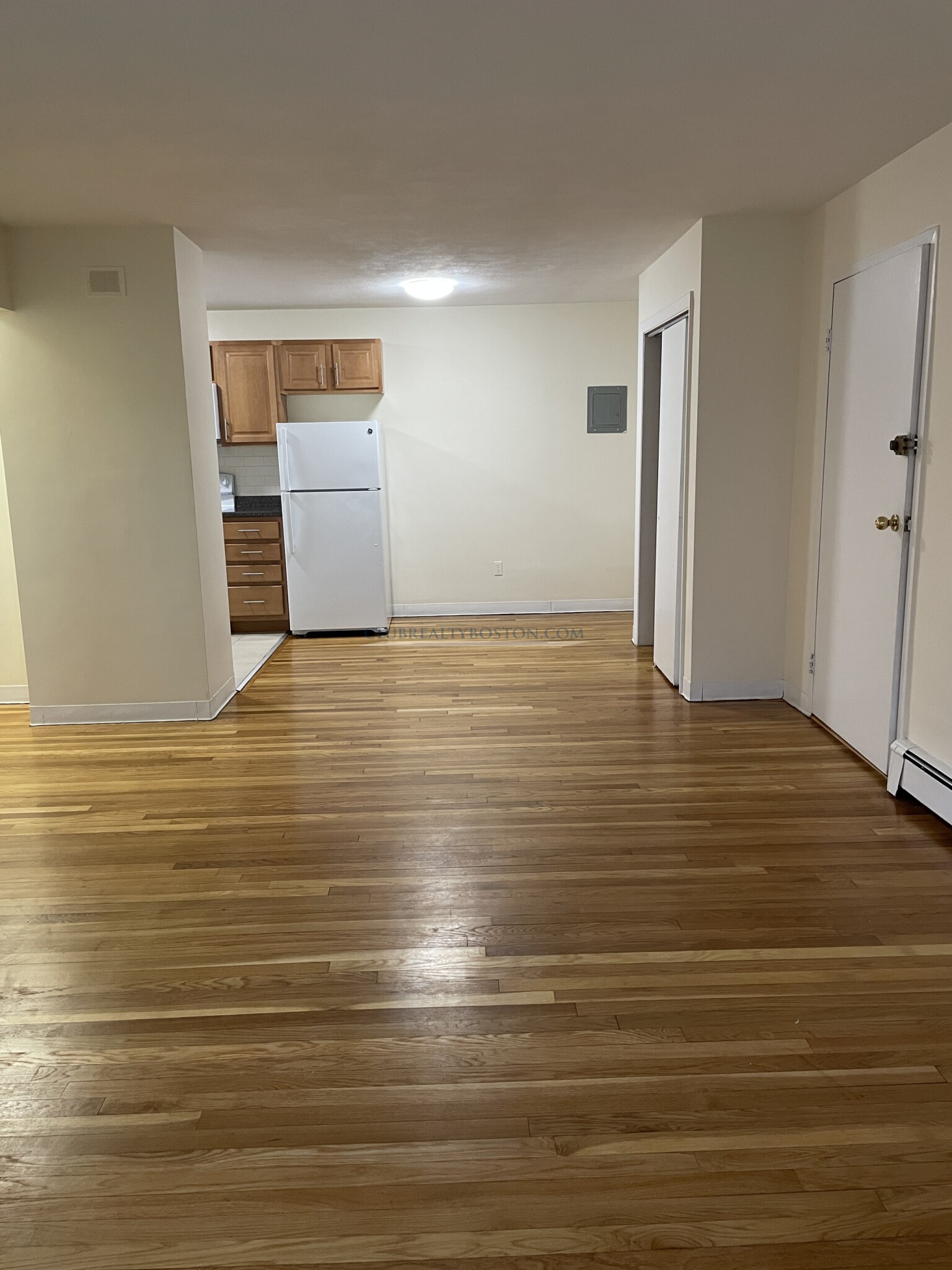 1 bed, 1 bath apartment for rent at 8 Riverside St Unit 4, Watertown — photo 2 of 16