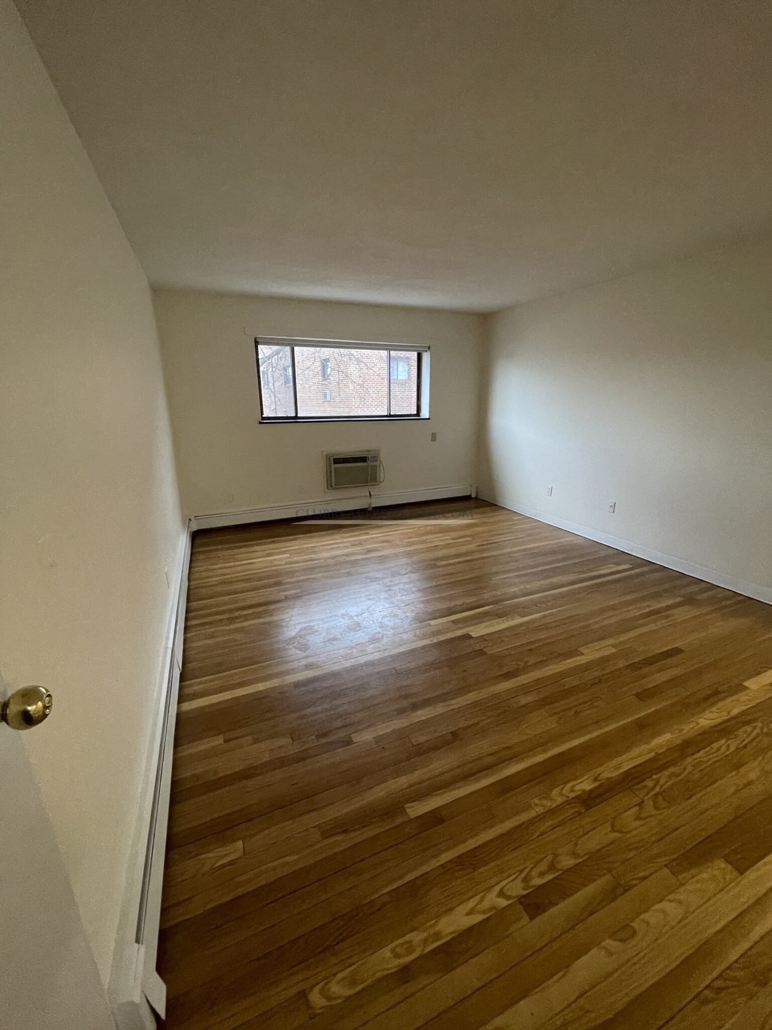 1 bed, 1 bath apartment for rent at 8 Riverside St Unit 4, Watertown