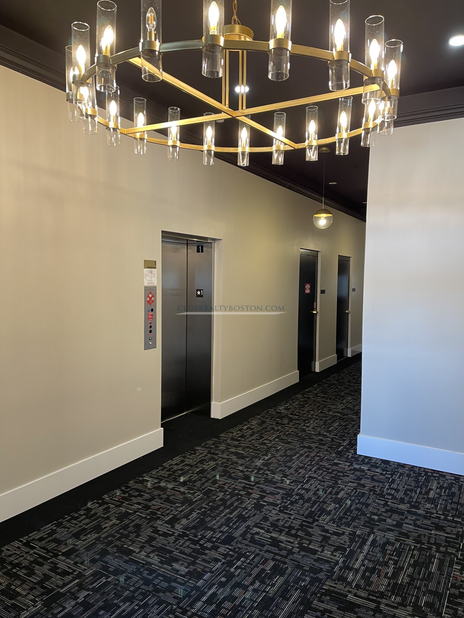 99 Moody St, Waltham