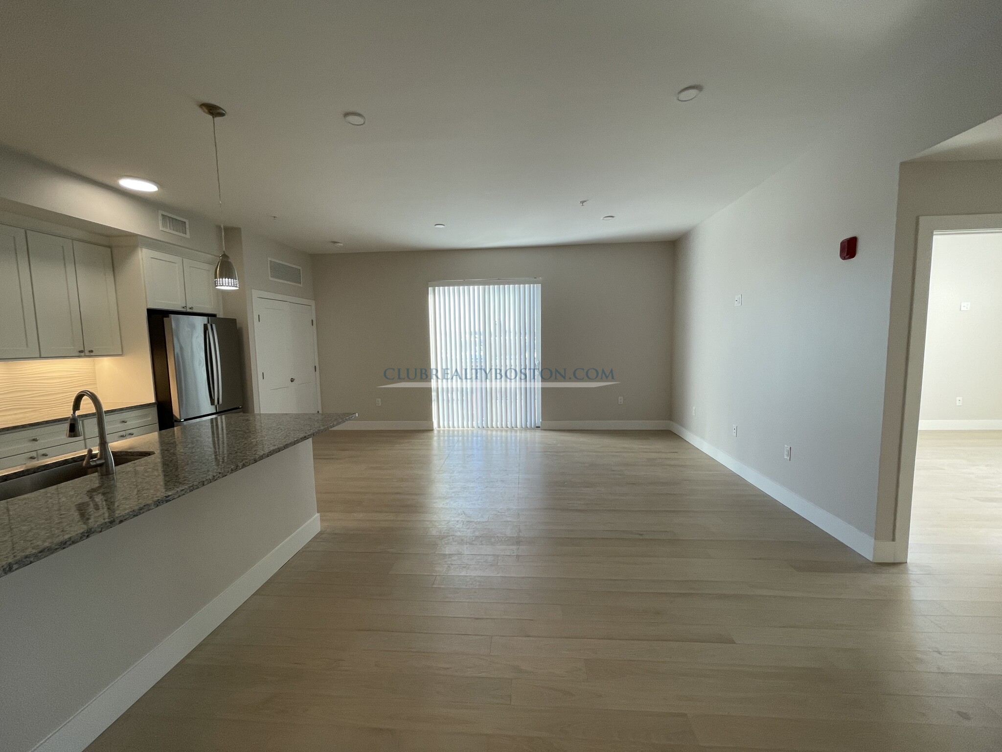 99 Moody St, Waltham