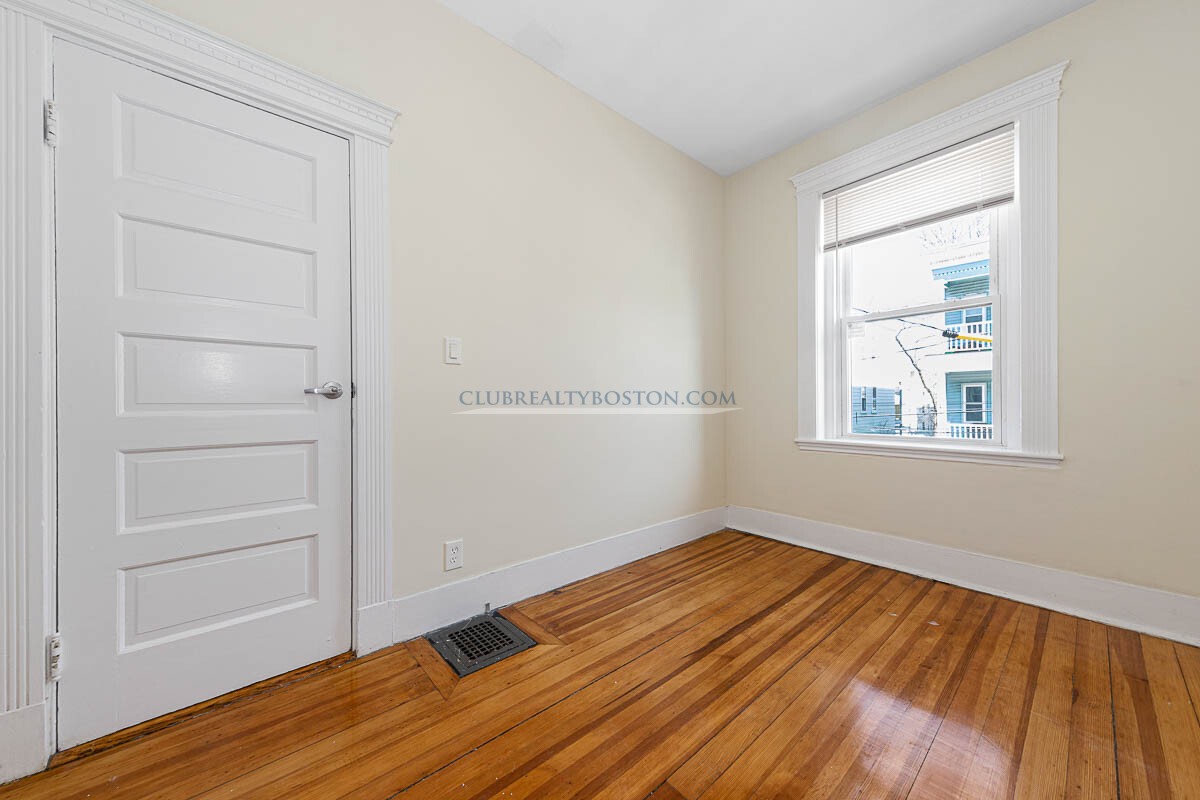 42 Brackett St, Brighton