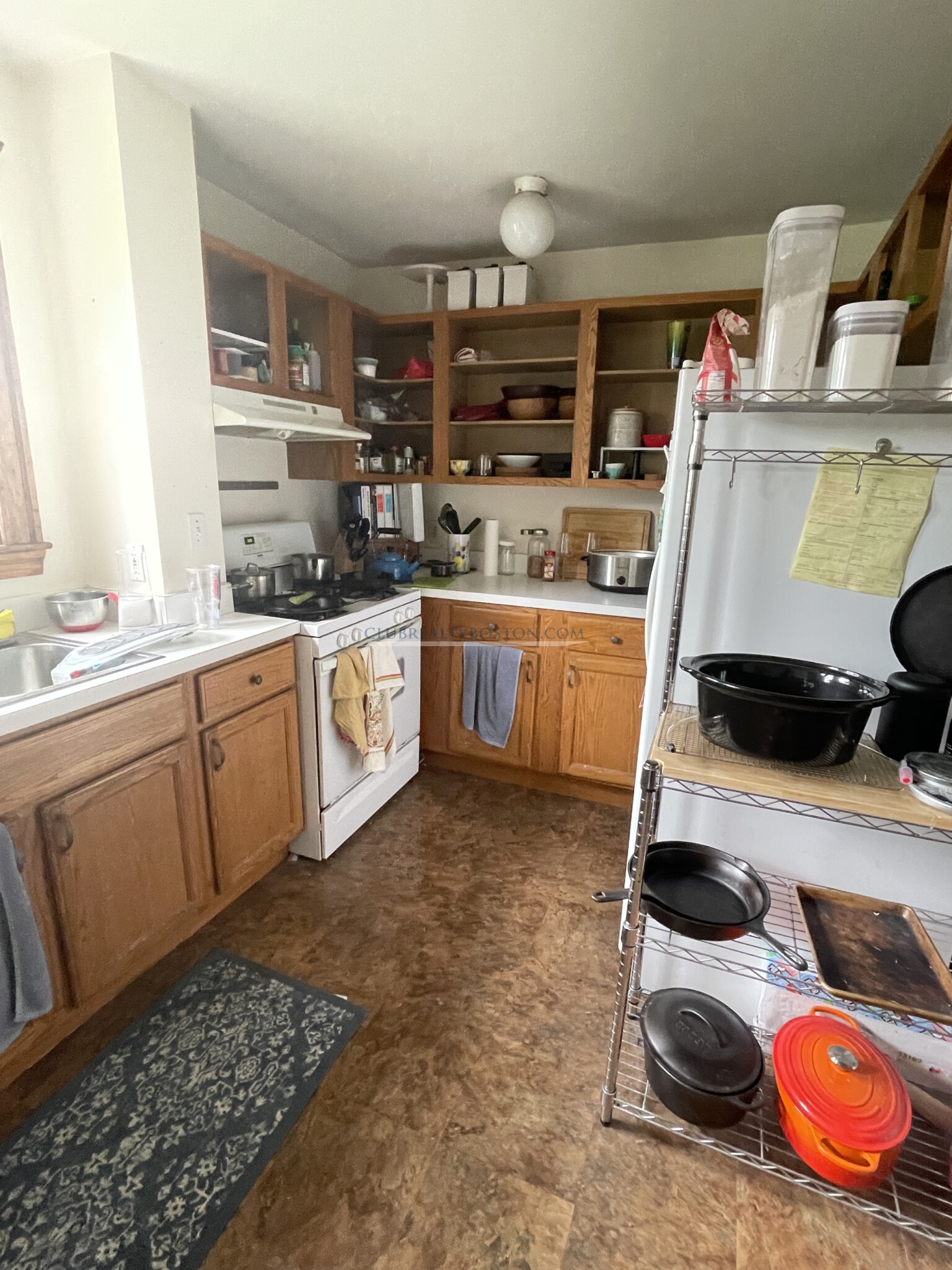 11 Edgecliff Rd, Watertown