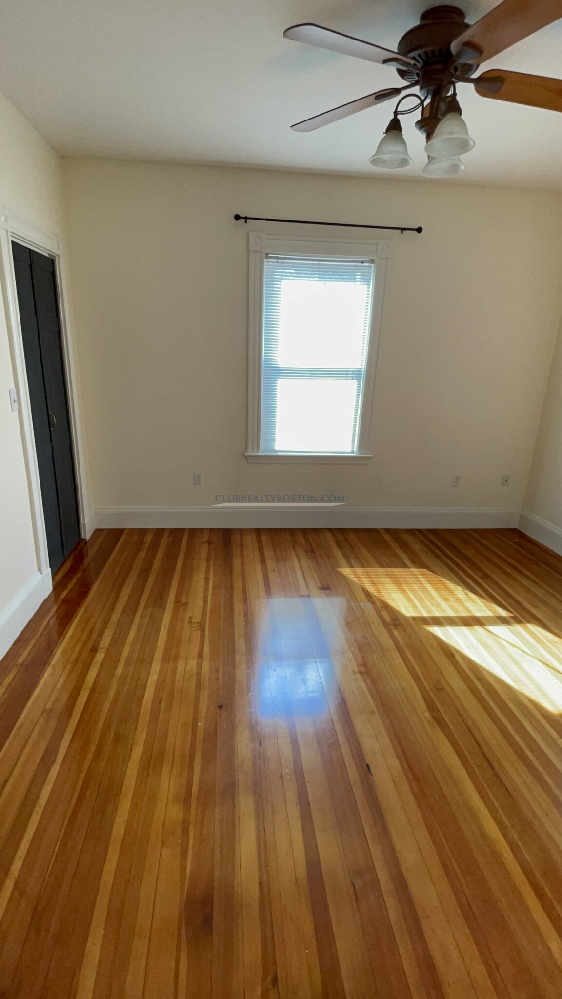 163 Belmont St, Belmont Center