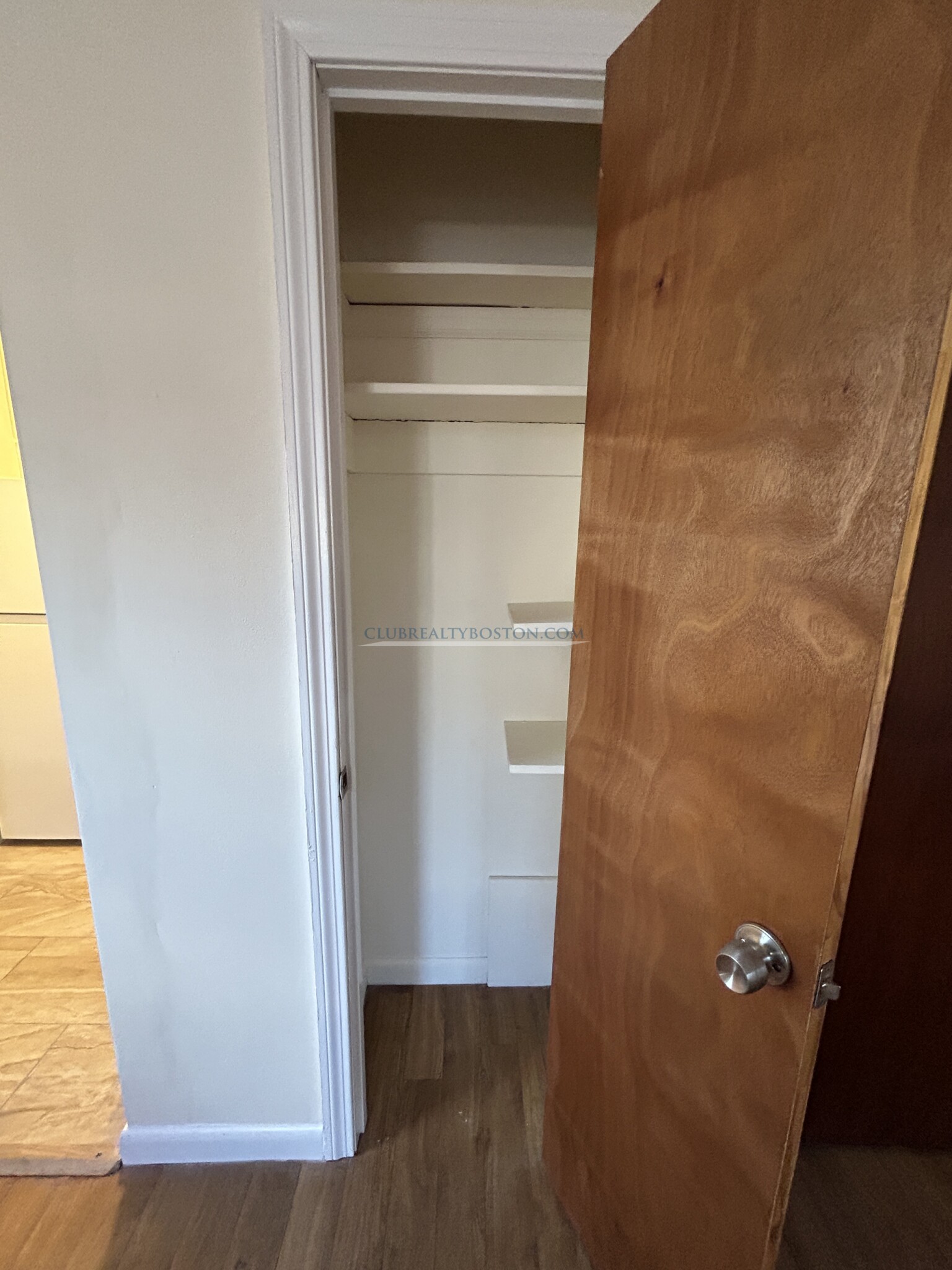 2018 Commonwealth Ave, Brighton