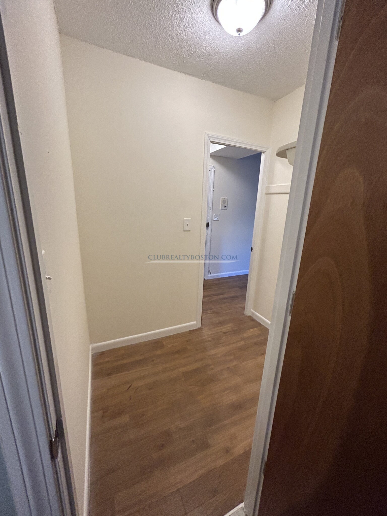 2018 Commonwealth Ave, Brighton