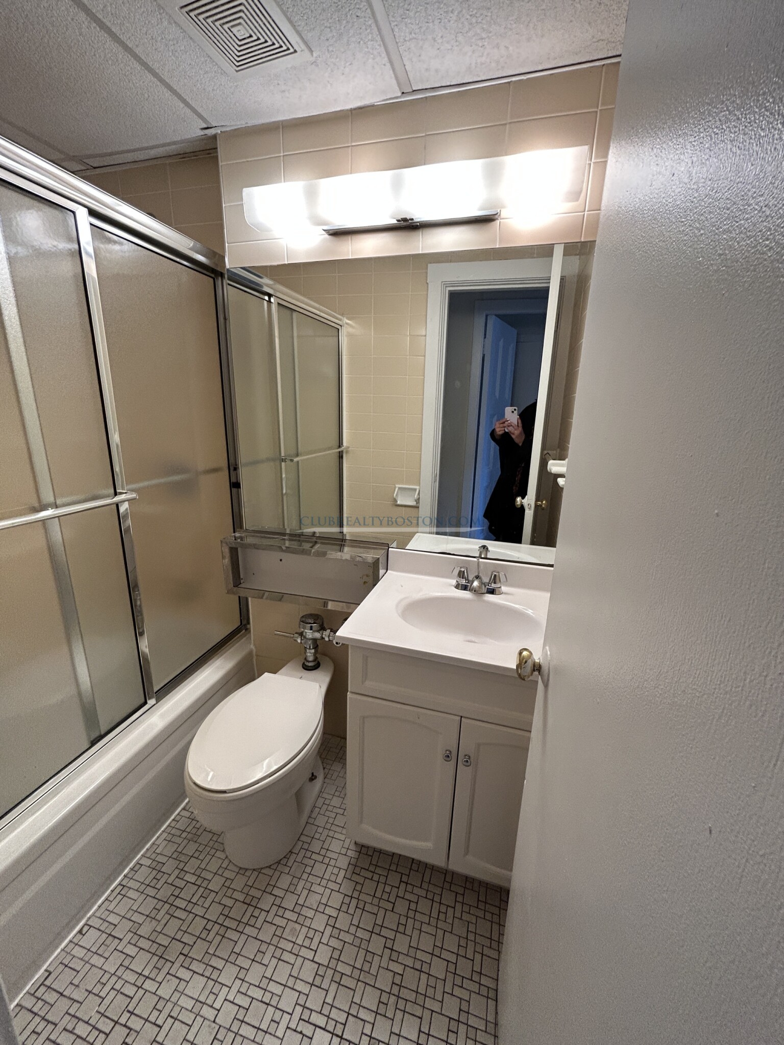 62 Boylston St, Back Bay