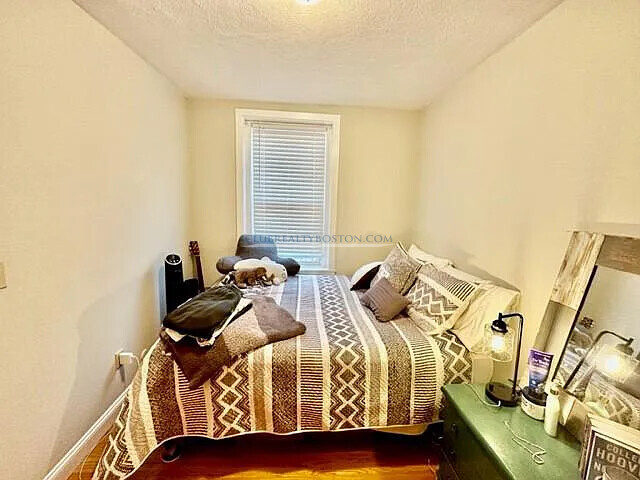 145 Endicott St, North End