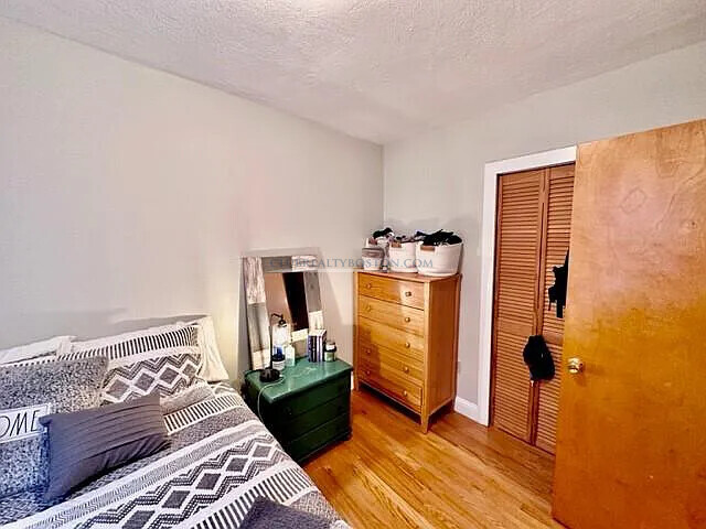 145 Endicott St, North End