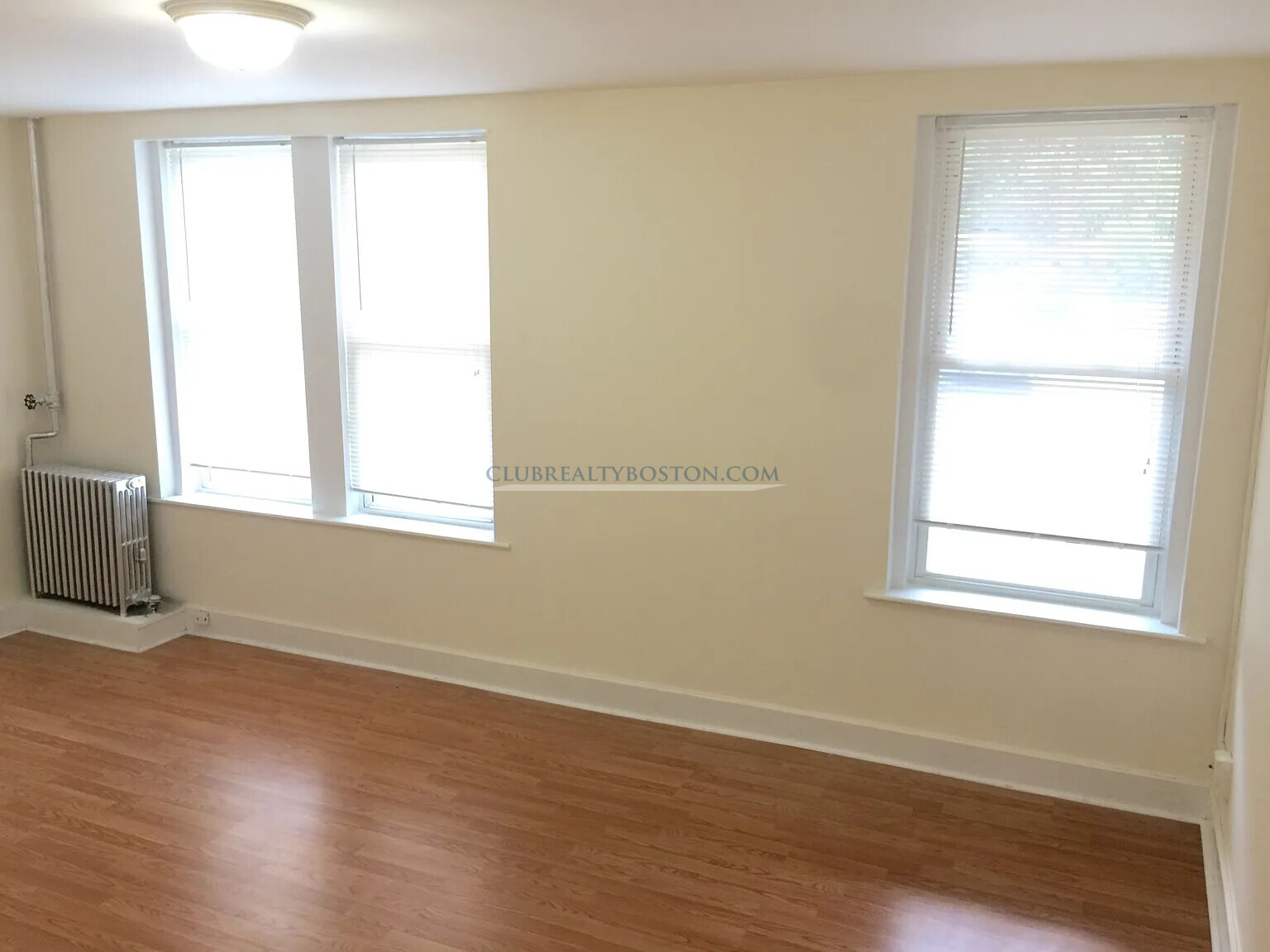 135 Washington St, Brighton