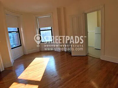 504 Beacon St, Back Bay