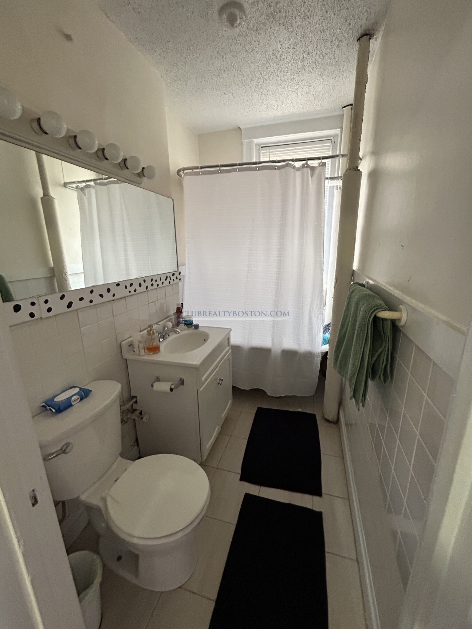 5 Barrows St, Allston