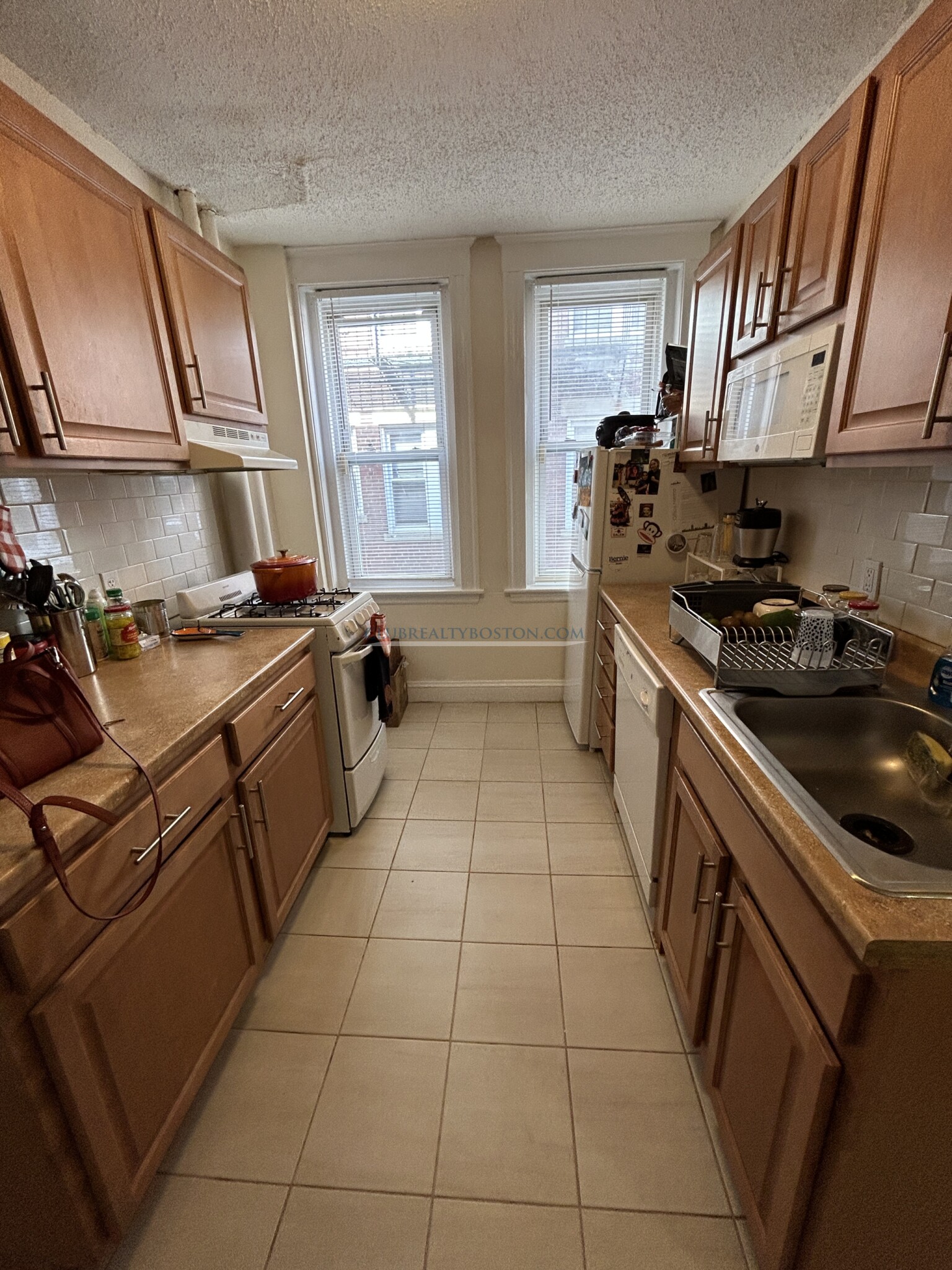 5 Barrows St, Allston