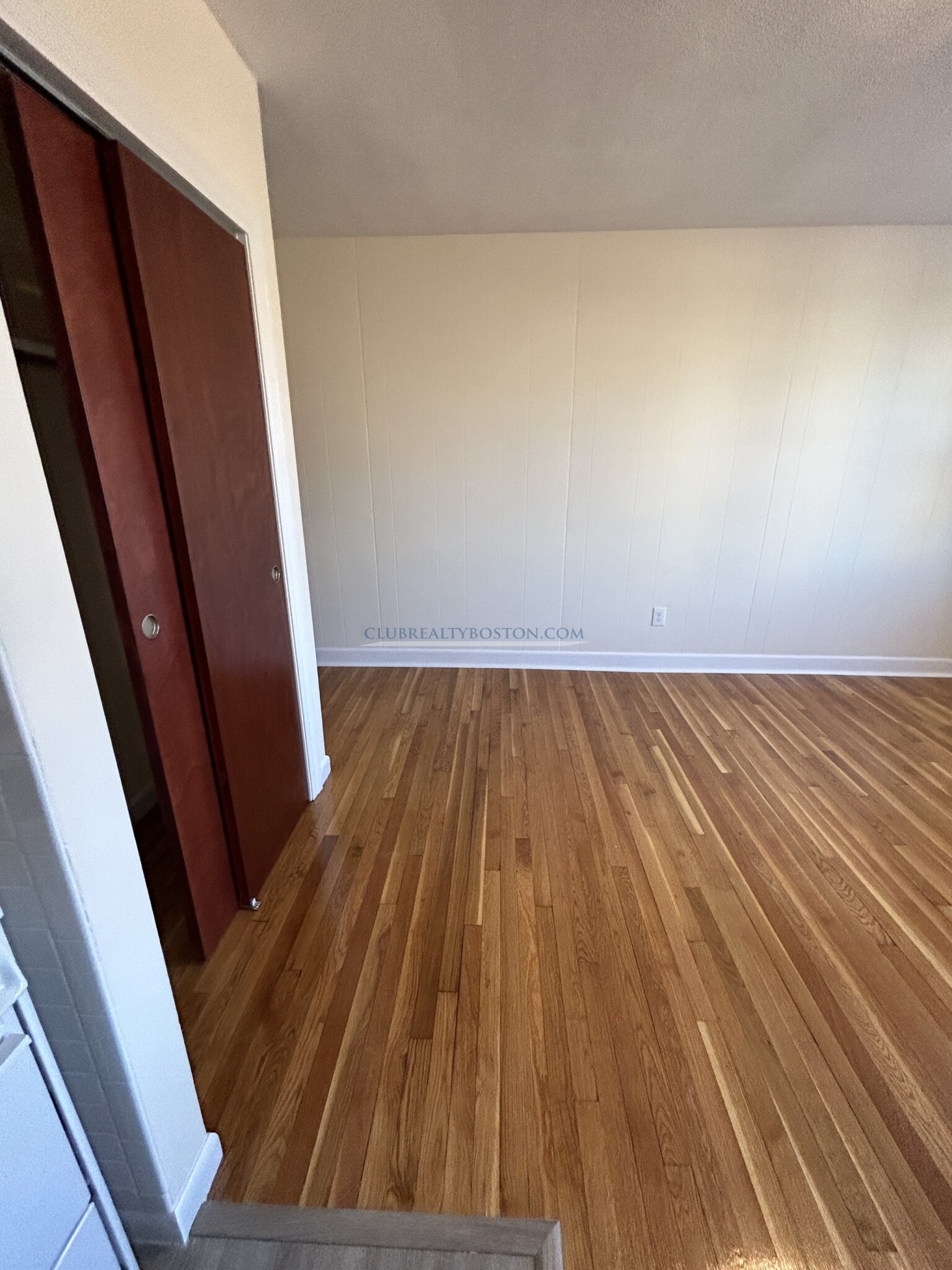 168 North Beacon St, Brighton