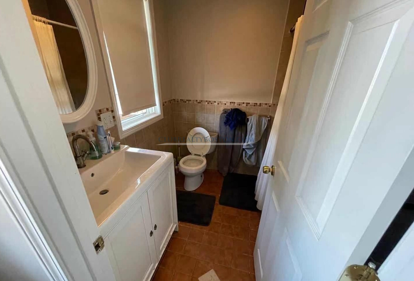 11 Montfern Ave, Brighton