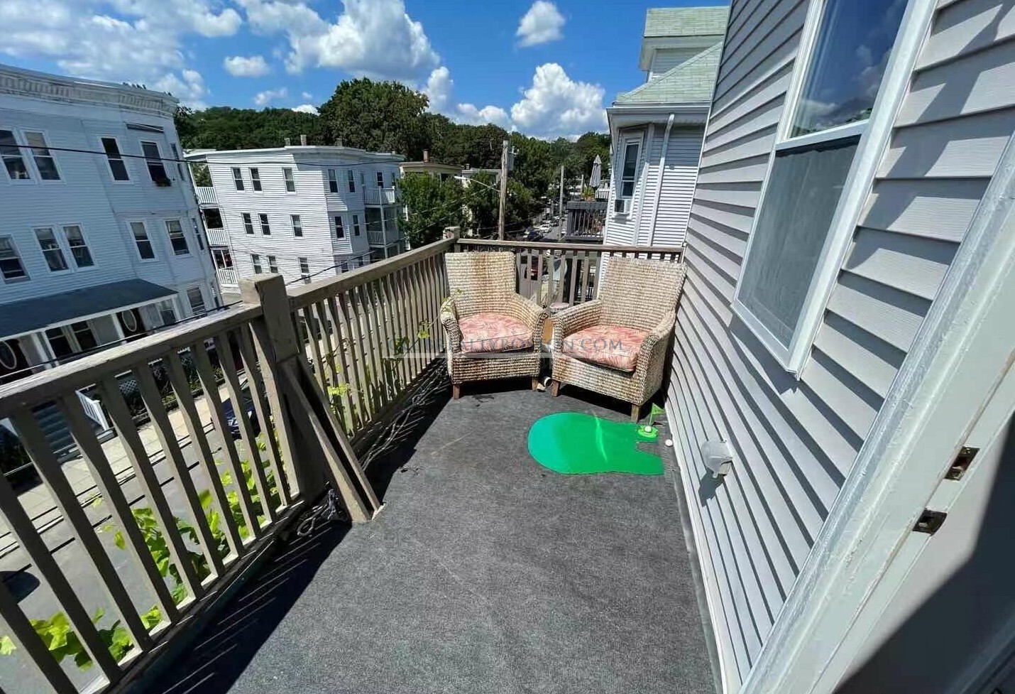 11 Montfern Ave, Brighton