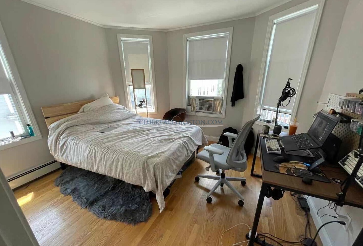 11 Montfern Ave, Brighton