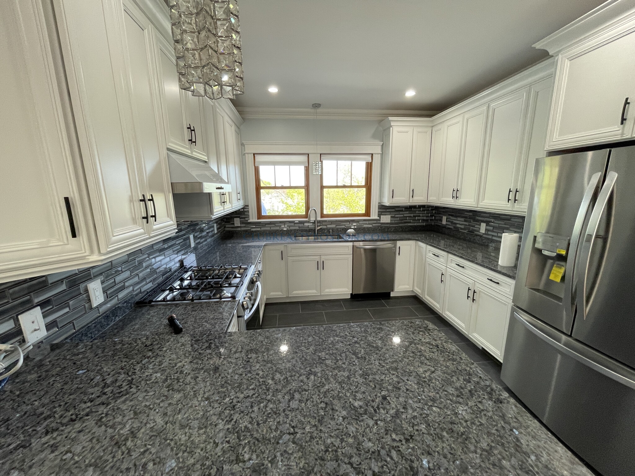 64 Langley Rd, Brighton