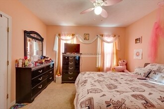 3 Dartmouth St, Waltham