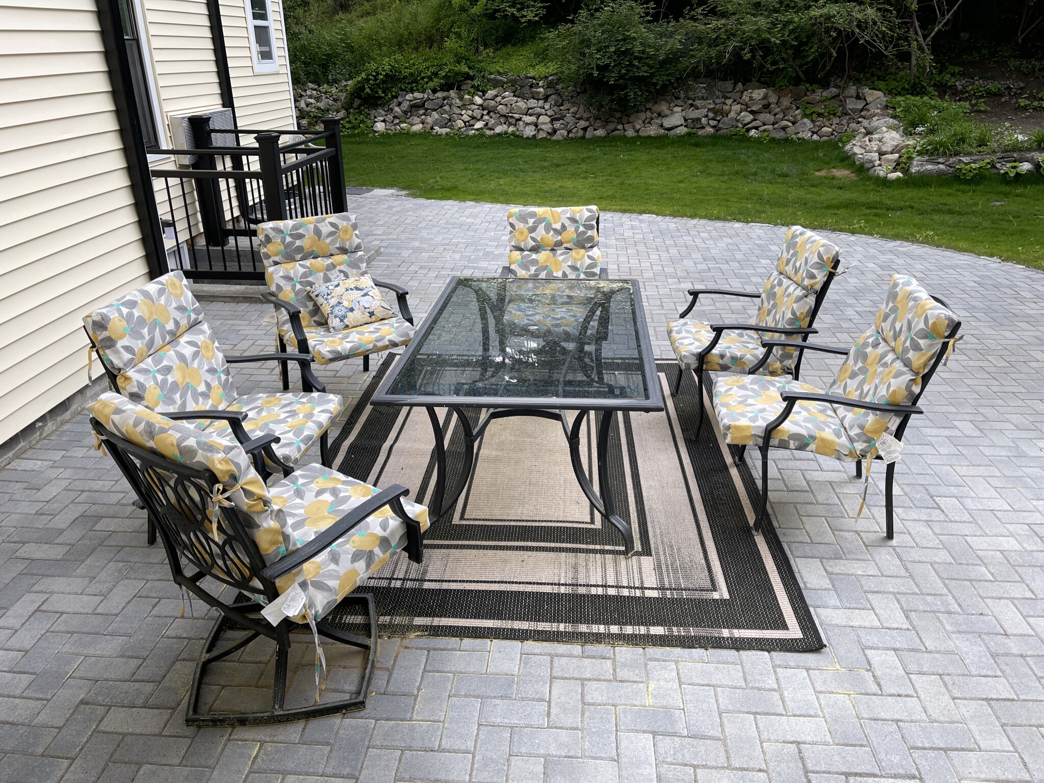 67 Loker St, Wayland