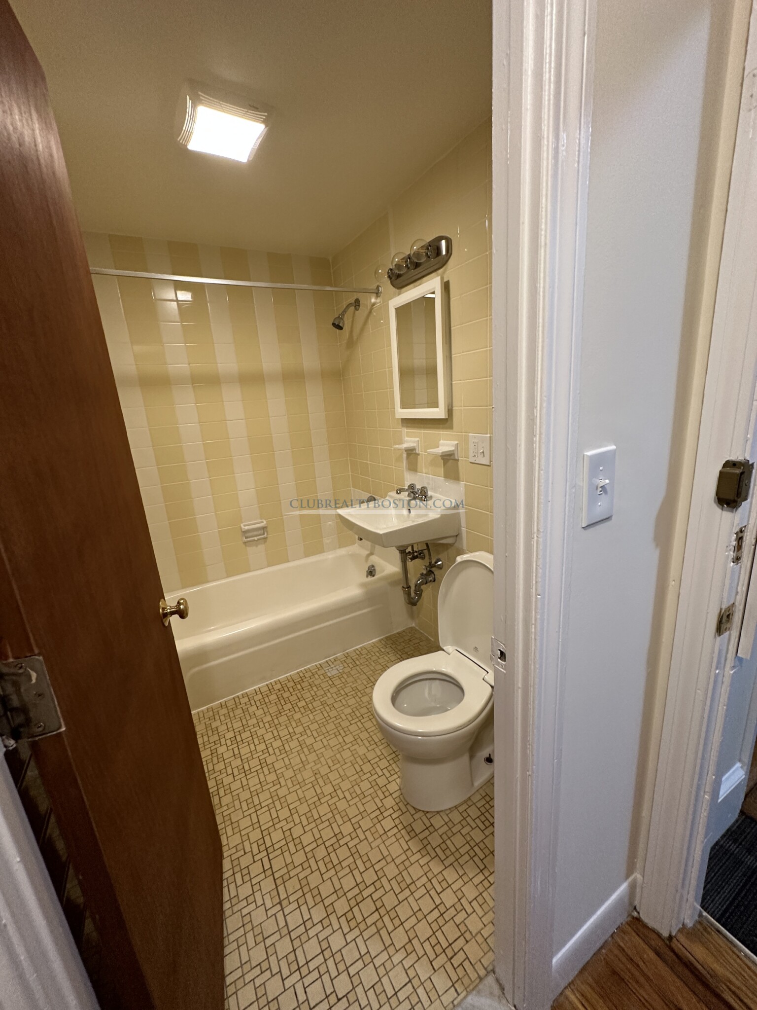 64 Brighton Ave, Brighton