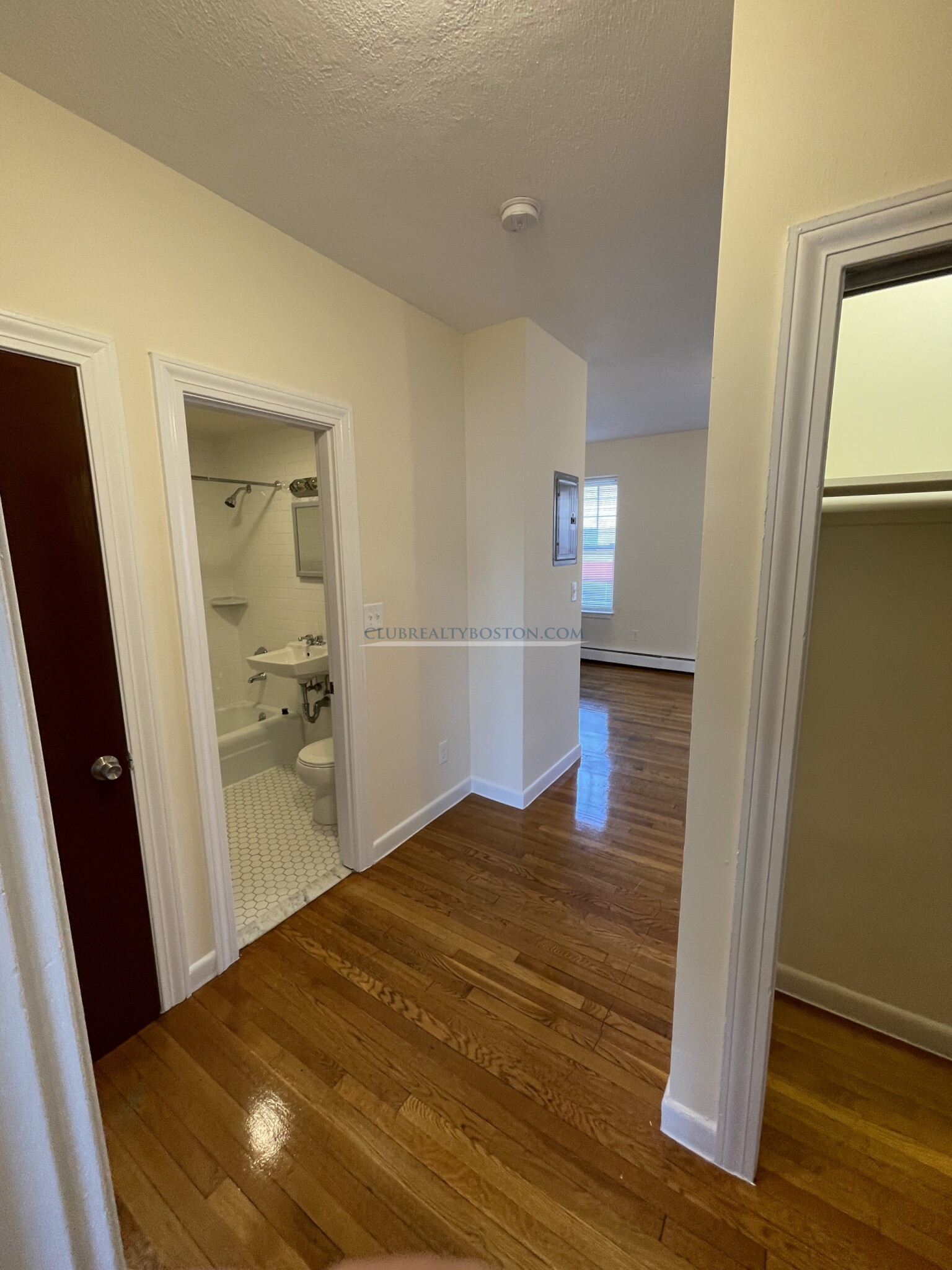 174 North Beacon St, Brighton