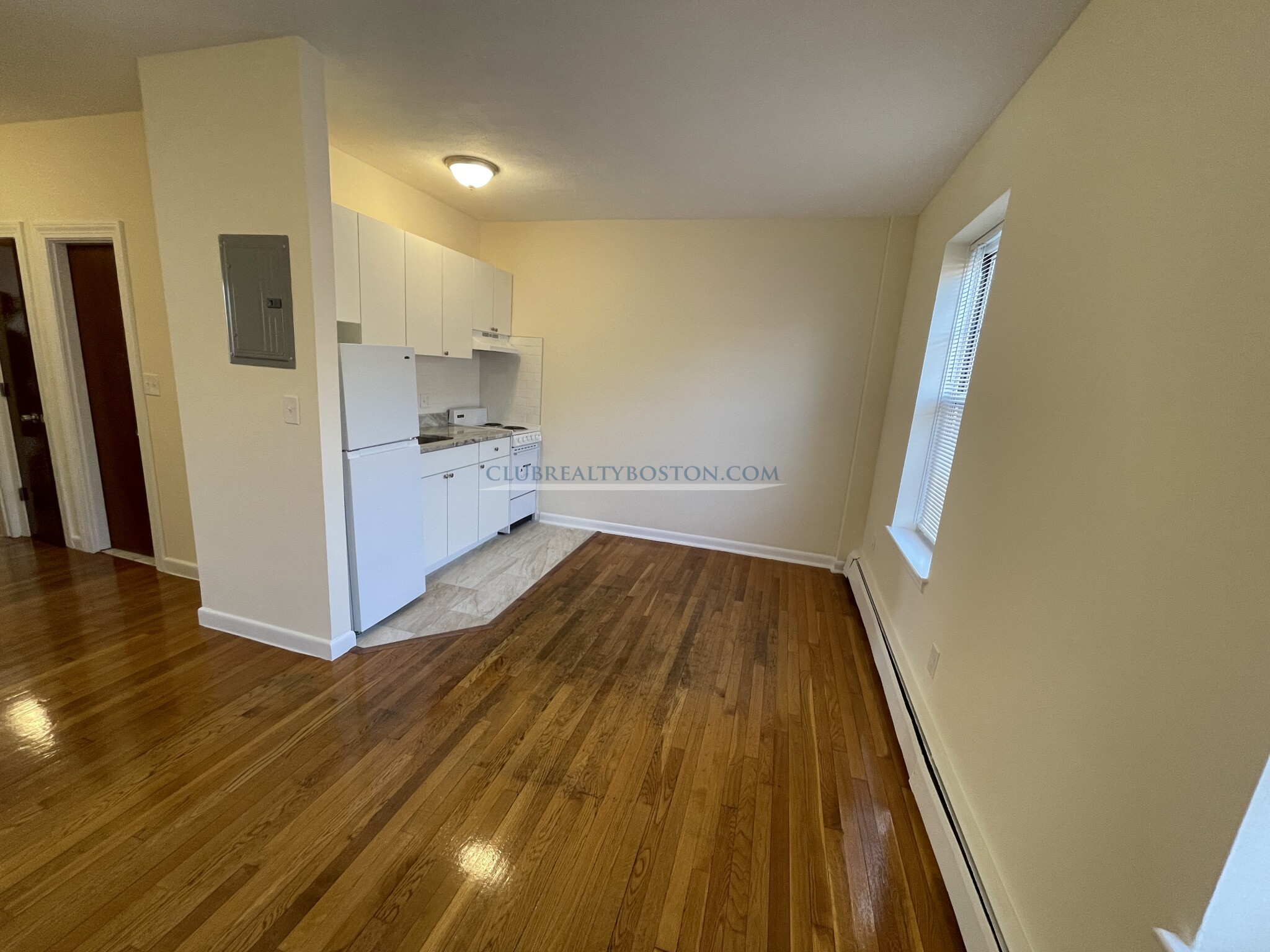 174 North Beacon St, Brighton