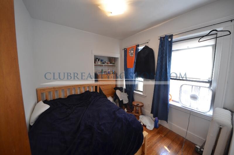 1315 Commonwealth Ave, Allston