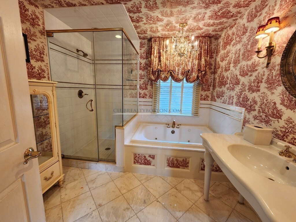 145 Hawthorn Rd, Braintree Square