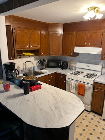 530 Washington St, Brighton