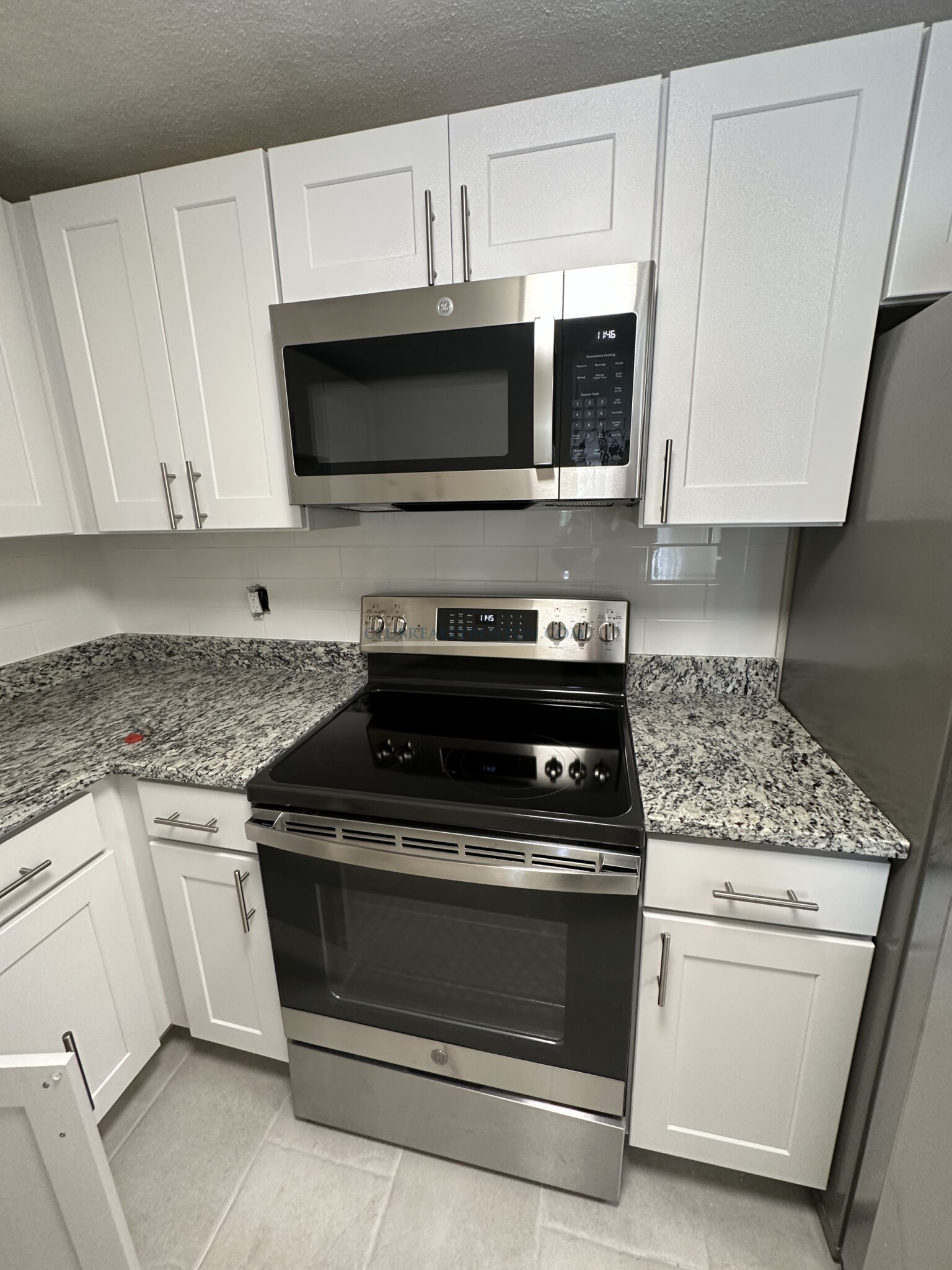 16 Whites Ave, Watertown Square