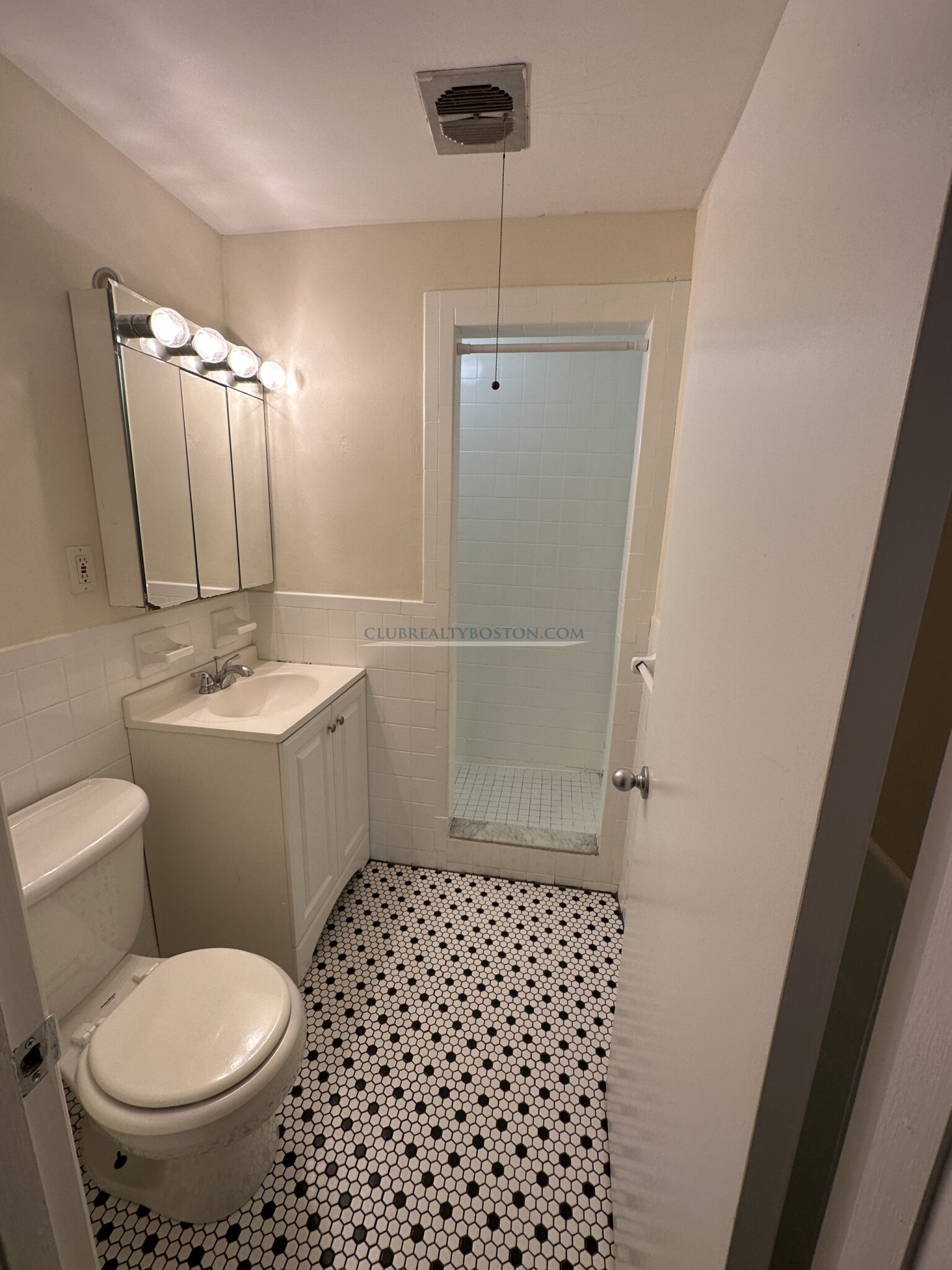 245 Main St, Watertown Square