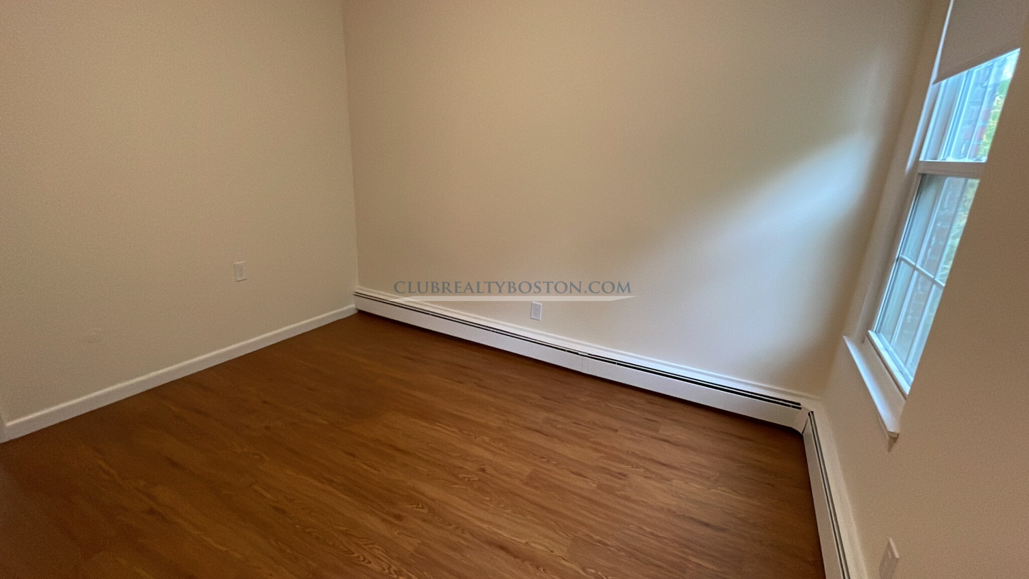 74 South Huntington Ave, Jamaica Plain