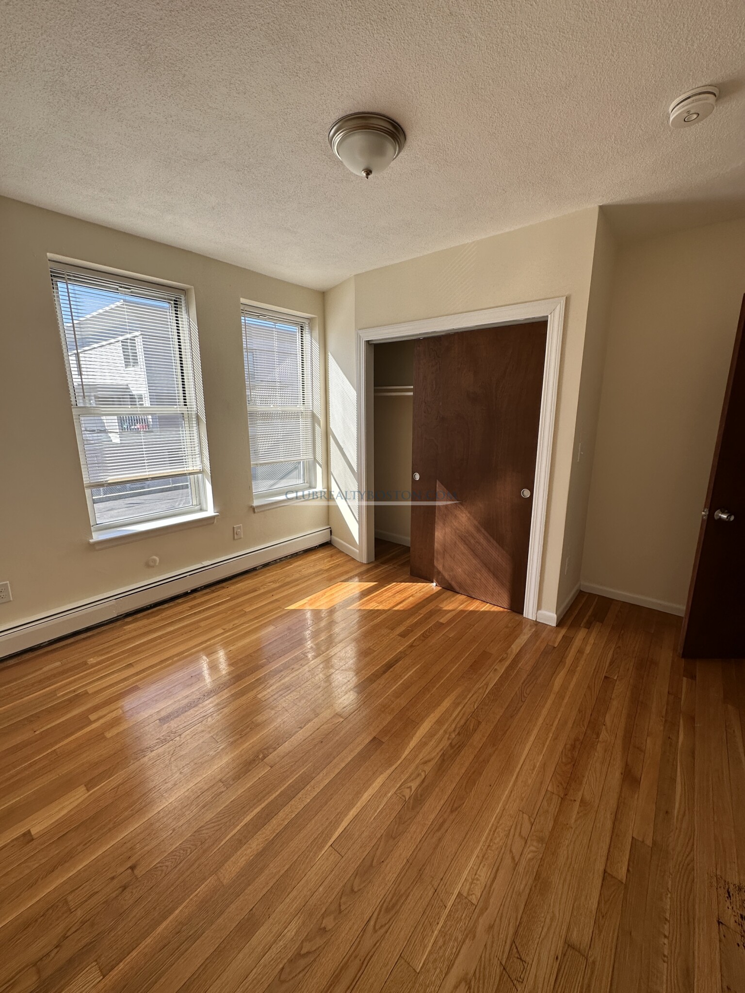 176 North Beacon St, Brighton