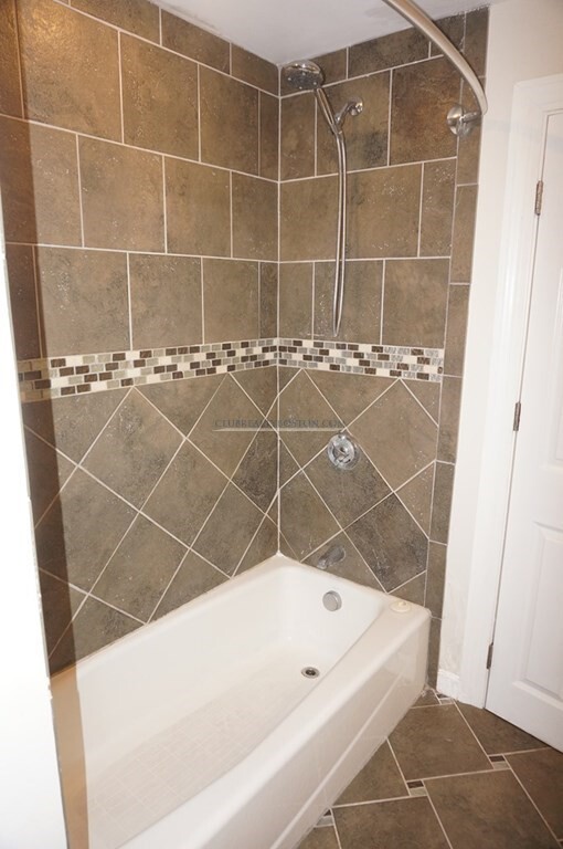 50 East Plain Rd, Wayland