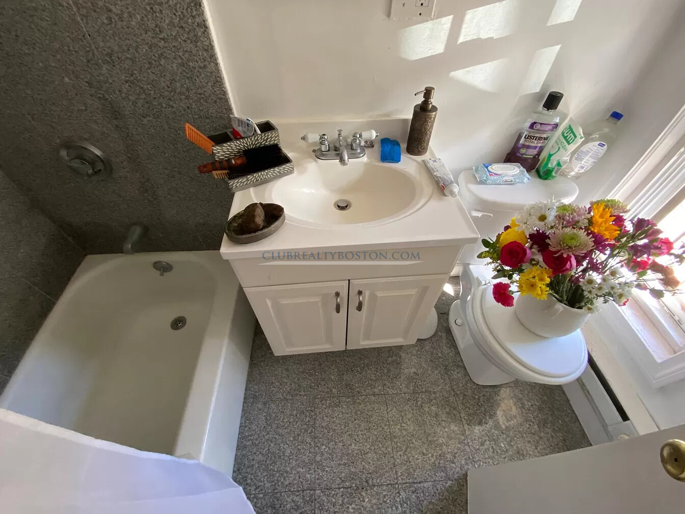 28 Huntington Ave, Jamaica Plain