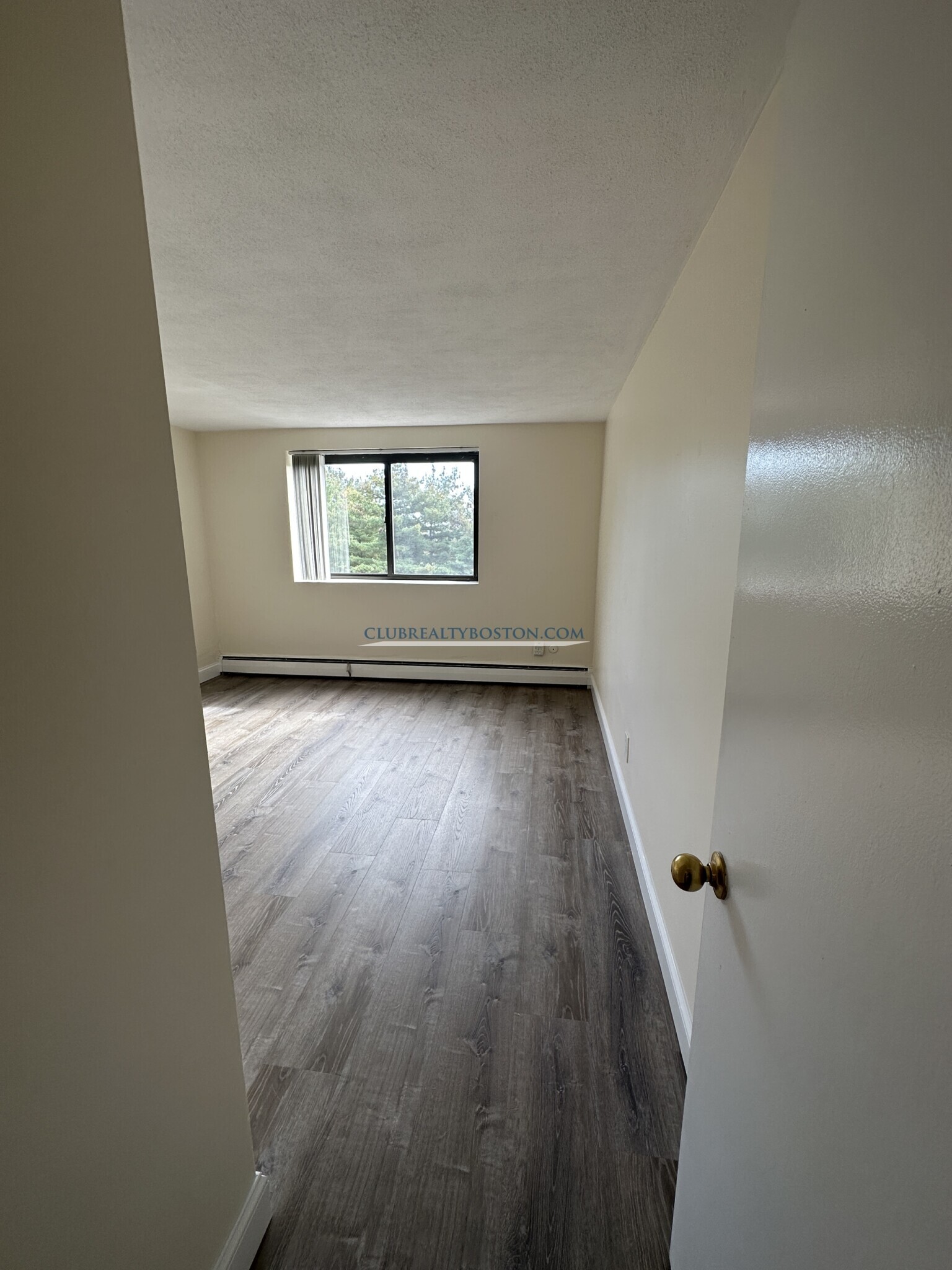 245 Main St, East Watertown