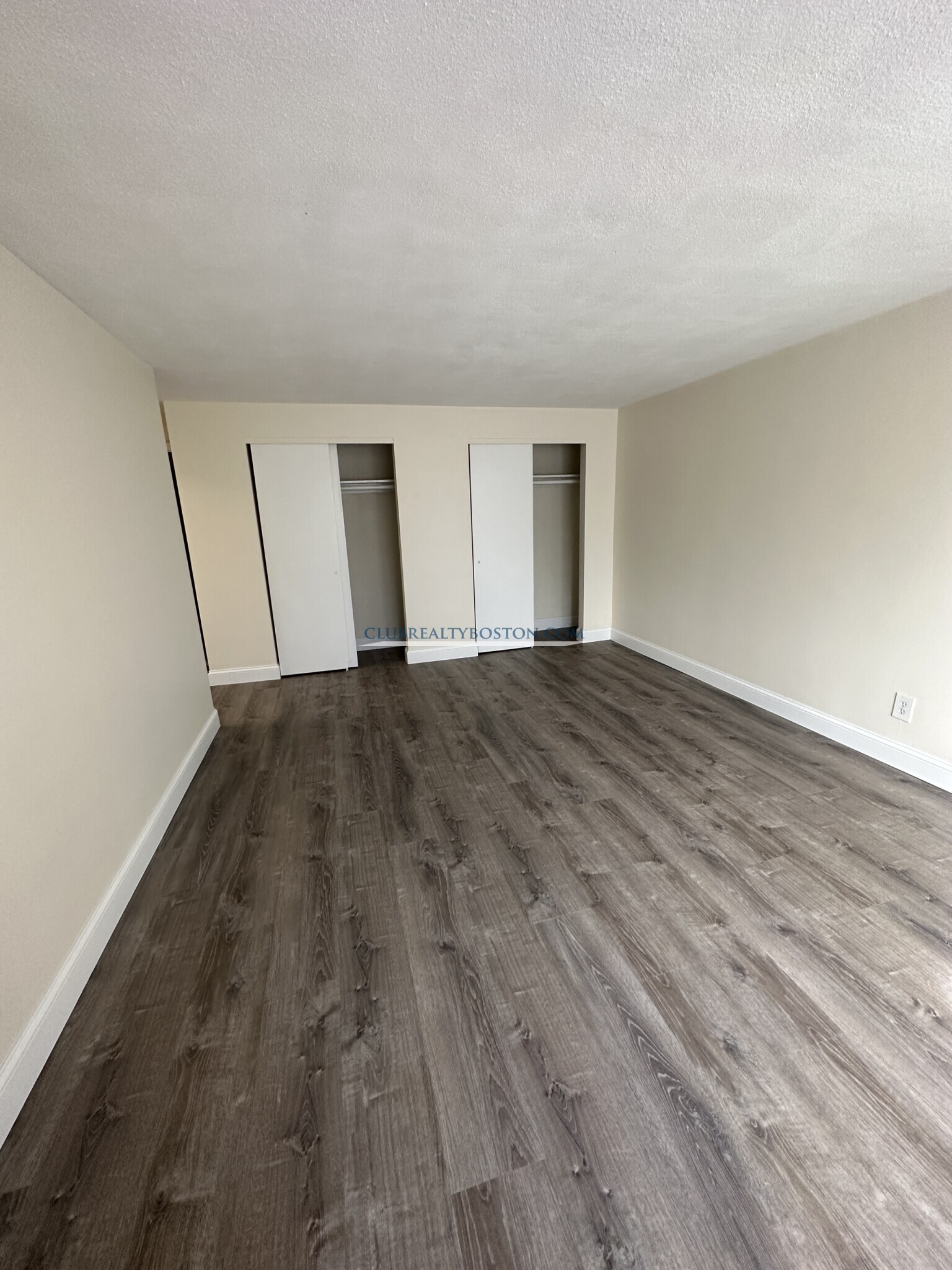 245 Main St, East Watertown