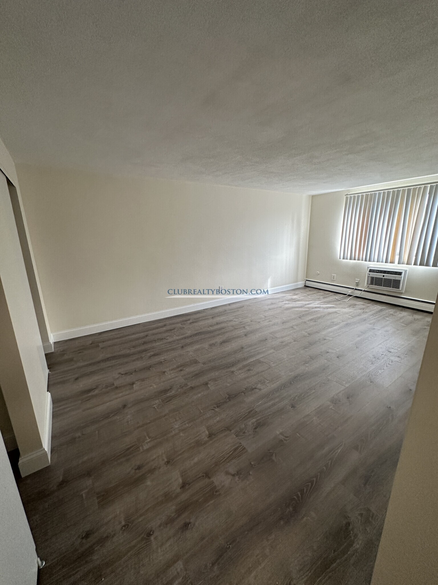 245 Main St, East Watertown