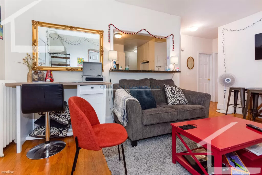 54 Egmont, Brookfield