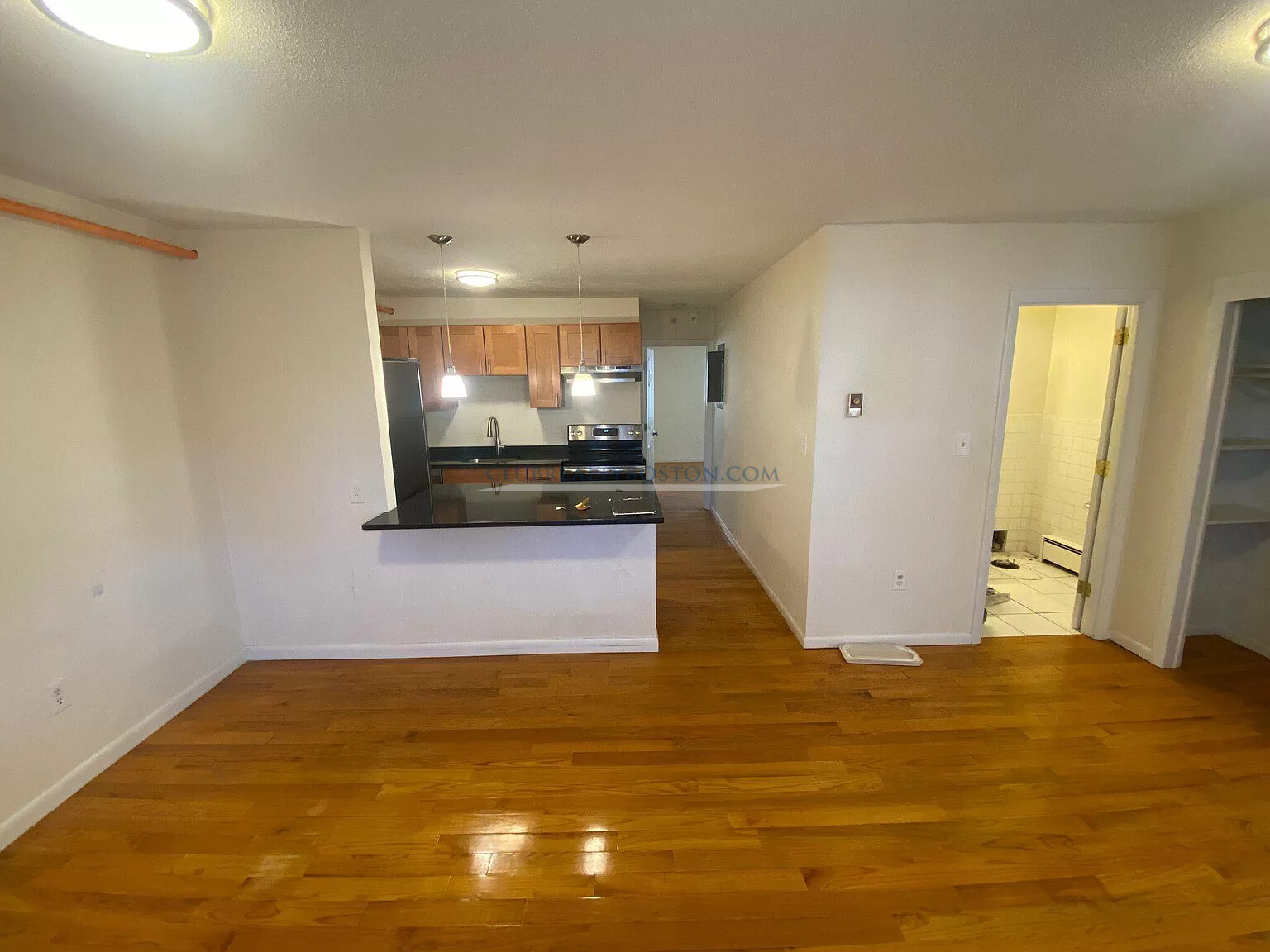 520 Main St, Banks Square