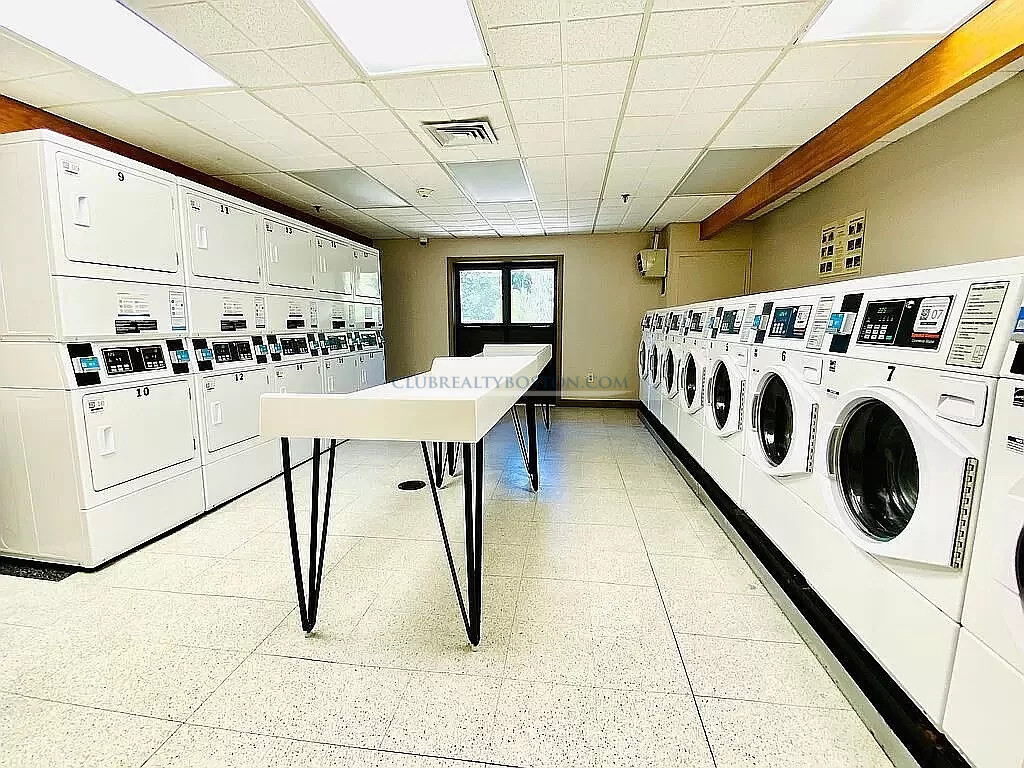 133 Commander Shea Blvd, North Quincy