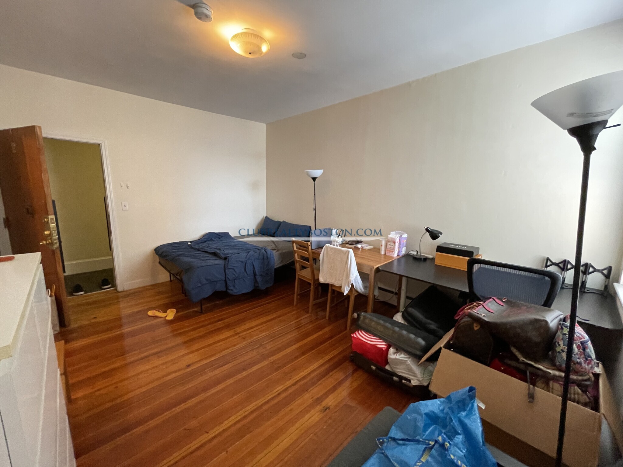 64 Brighton Ave, Allston