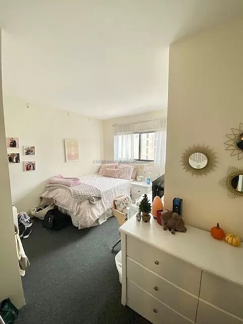 606 Columbus Ave, South End