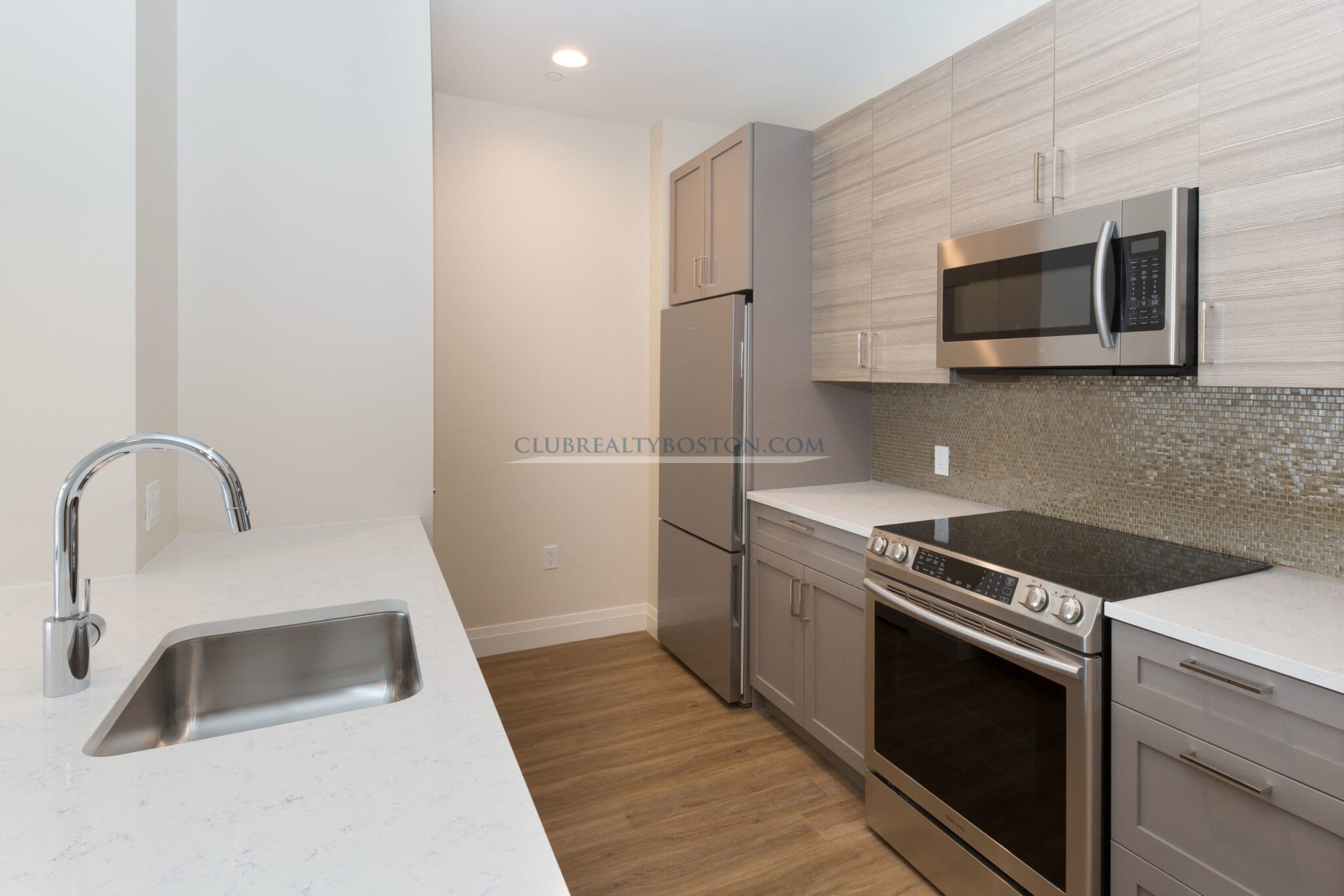 28 Austin St, Newton Corner