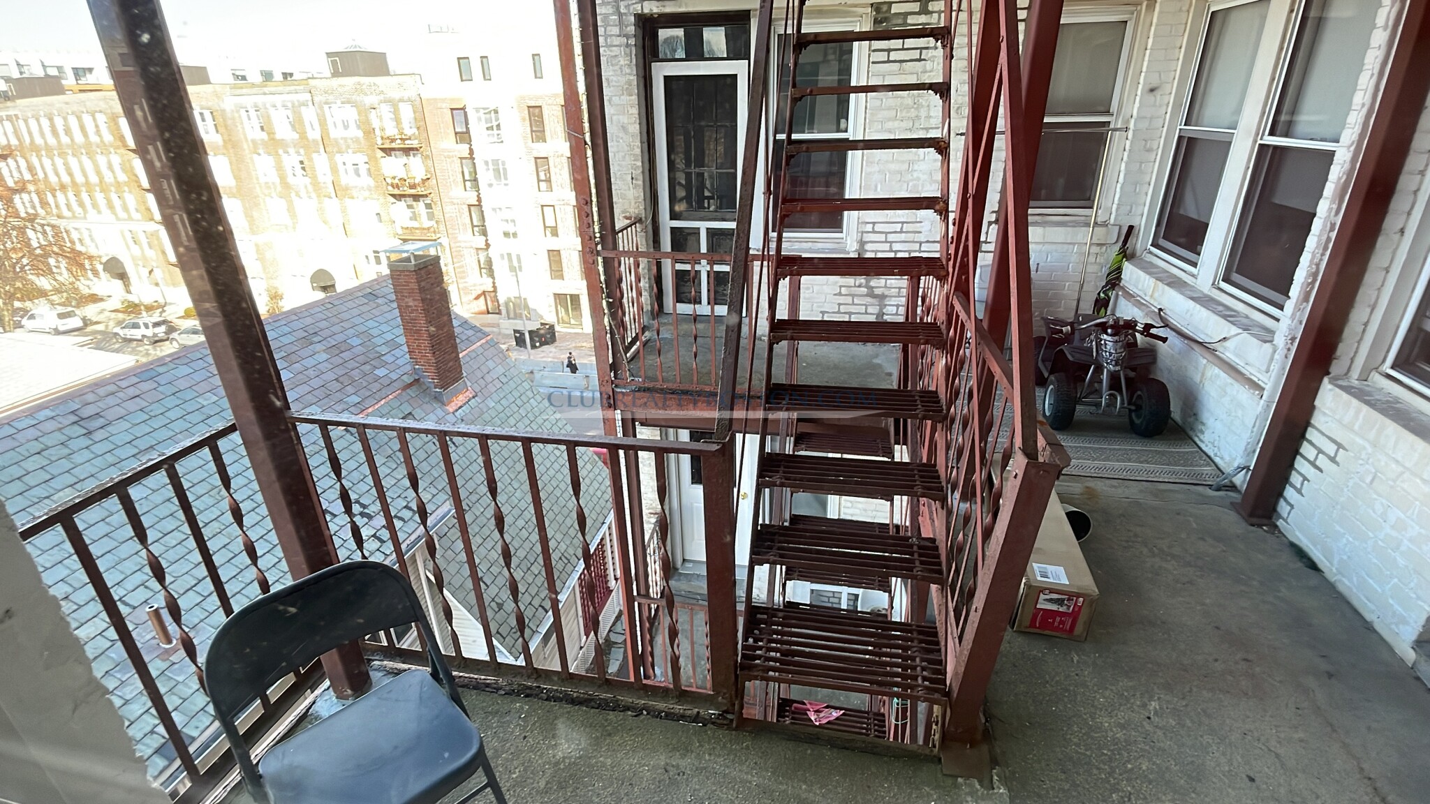 116 Washington St, Brighton