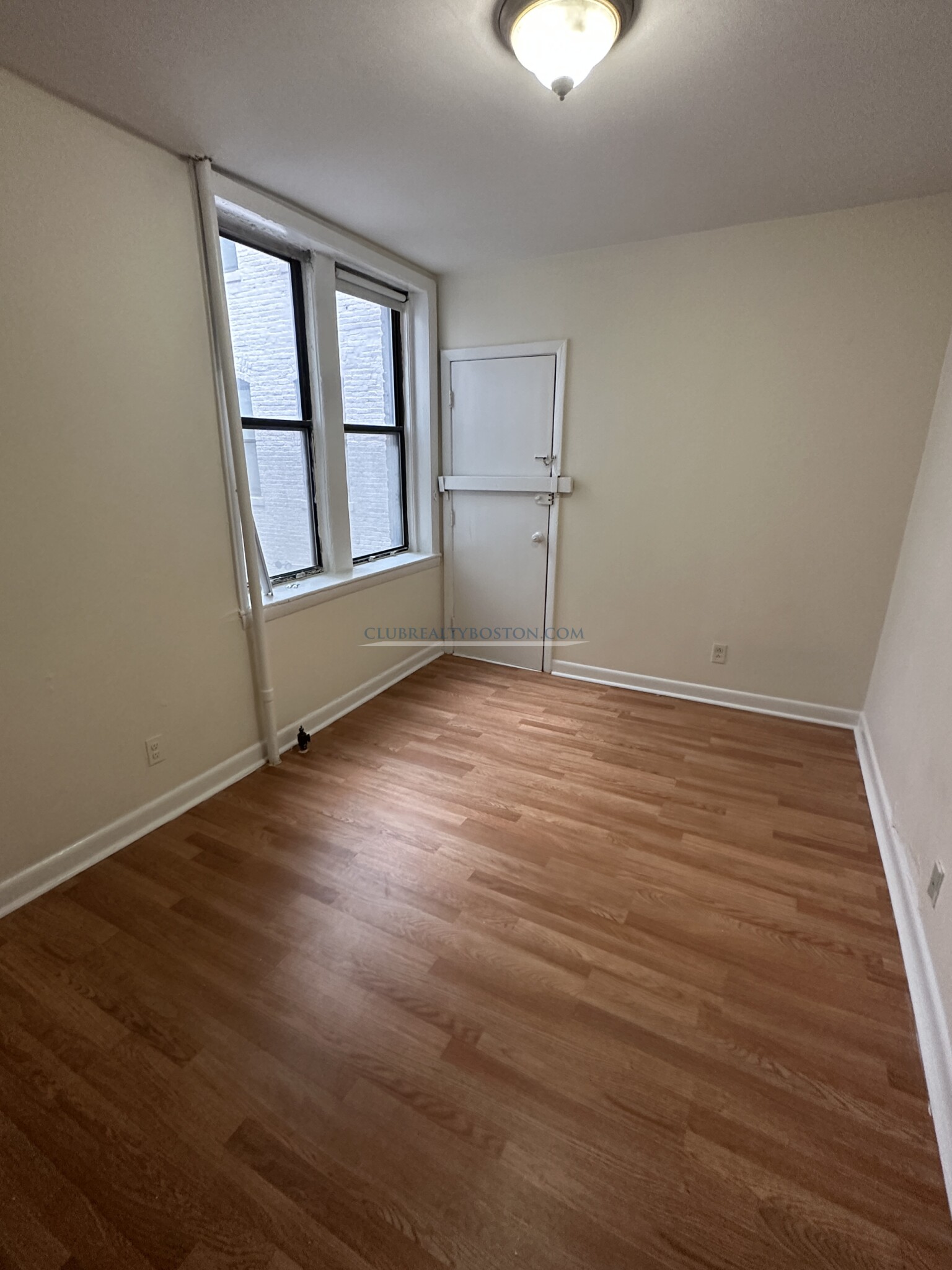 1133 Commonwealth Ave, Allston