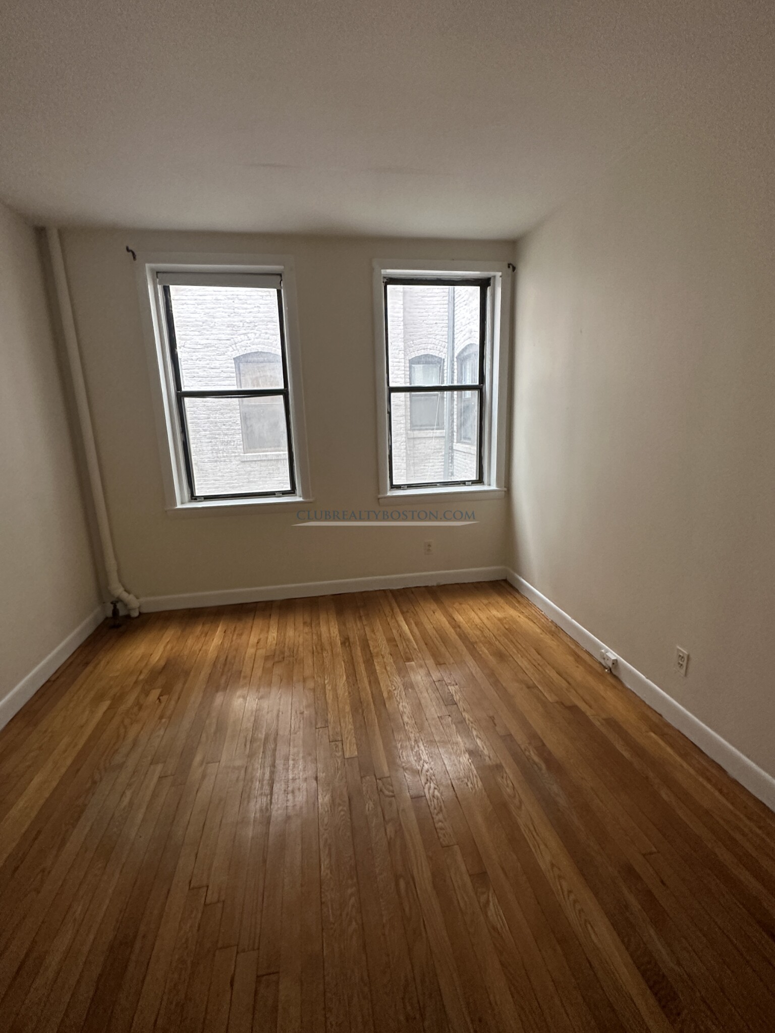 1133 Commonwealth Ave, Allston