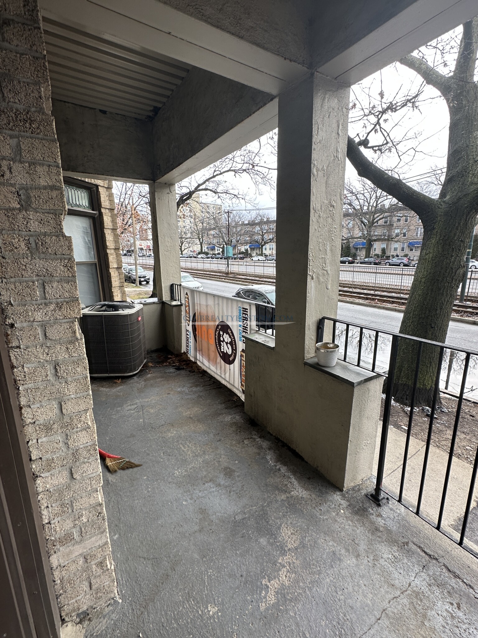 1133 Commonwealth Ave, Allston